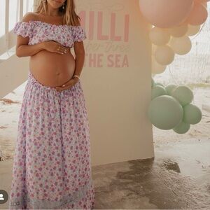 Floral Off-Shoulder 2 Piece Set can be maternity